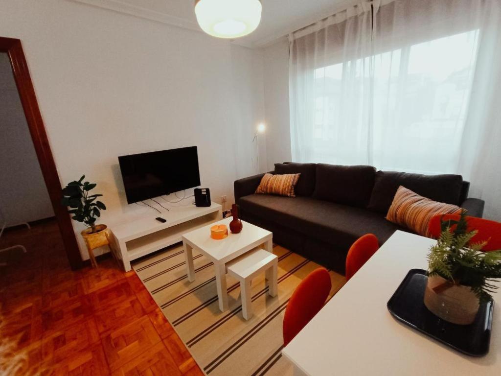 Apartamento Maura 2 Dormitorios Oviedo Eksteriør billede