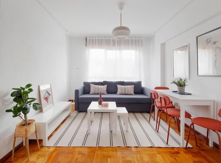 Apartamento Maura 2 Dormitorios Oviedo Eksteriør billede