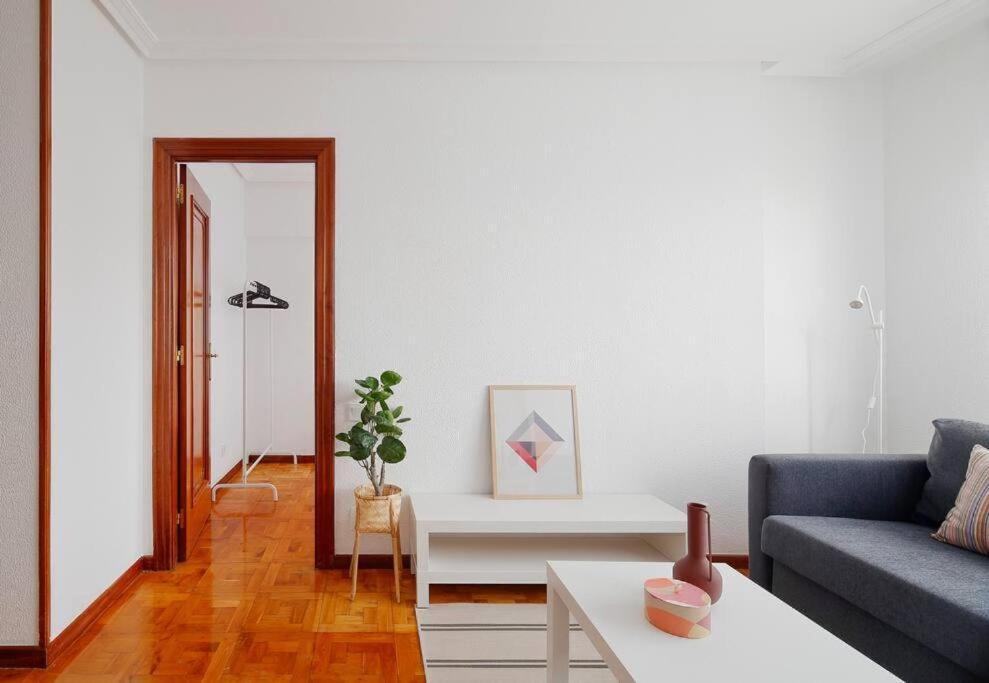 Apartamento Maura 2 Dormitorios Oviedo Eksteriør billede